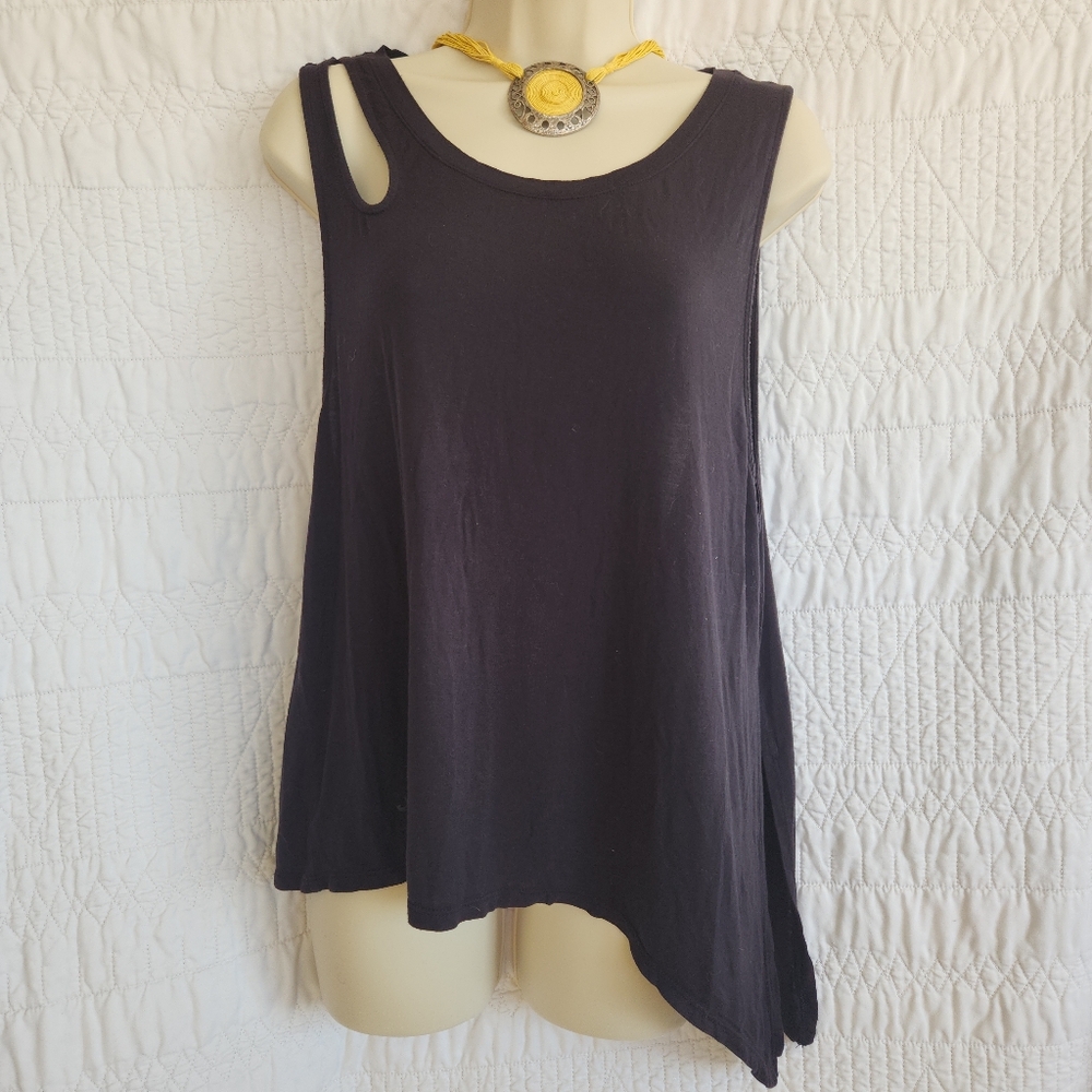 Black Asymmetrical Hem Deep Drop Pit Loose Flowy Tank Layer Top Festival Small